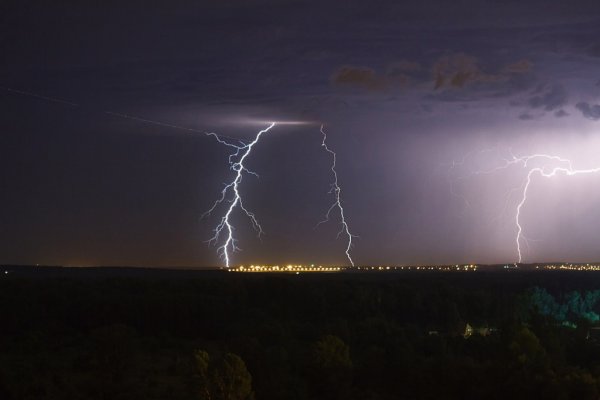 Гроза весной