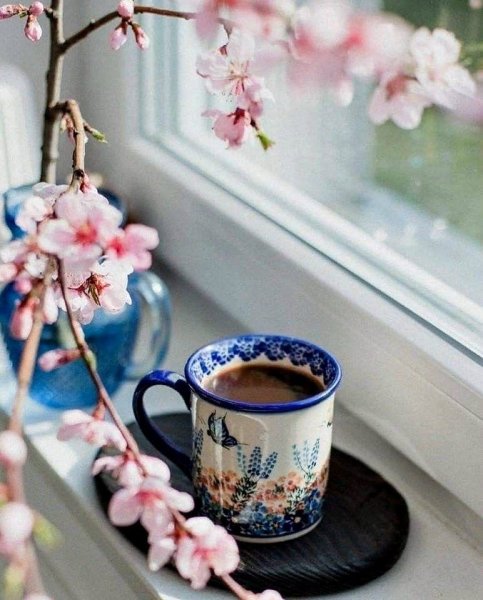 Доброе утро кофе и хризантемы