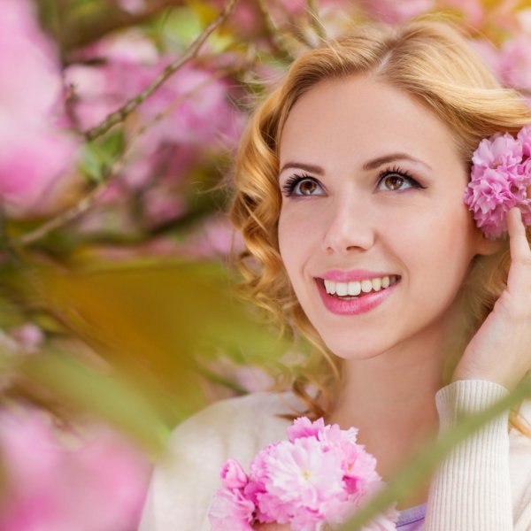 Дети с цветами