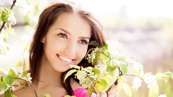 Девушка Весна