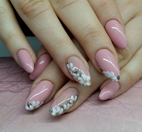 Яркие весенние ногти