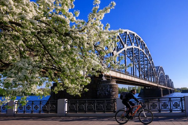 Весна в Риге