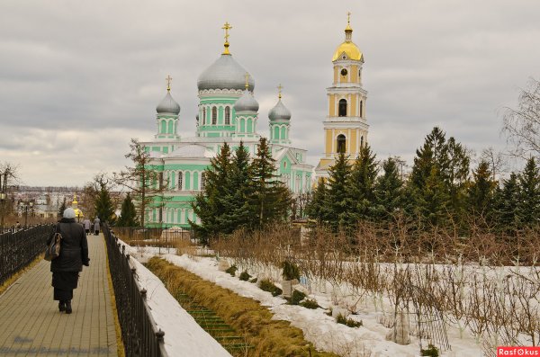 Серафимо-Дивеевский женский монастырь