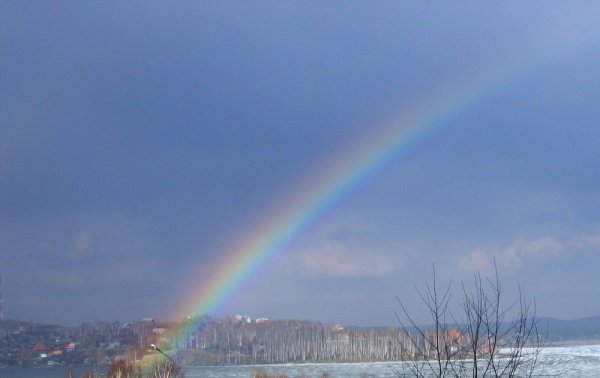 Бывает Радуга весной или нет