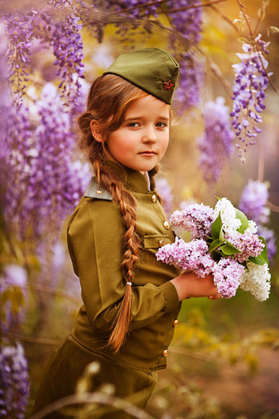 Александр Виноградов и Владимир Дубосарский. «За отвагу», 2014 г.