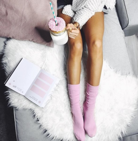 Картины для салона шугаринга