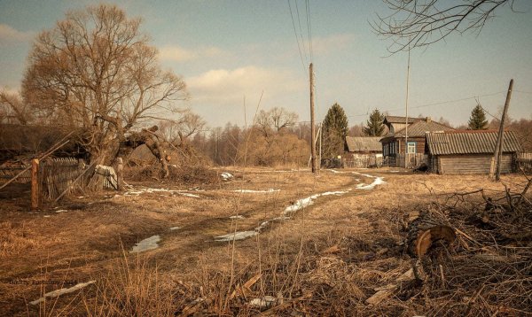 «Ранняя Весна в русской деревне». Автор: Владимир Жданов.