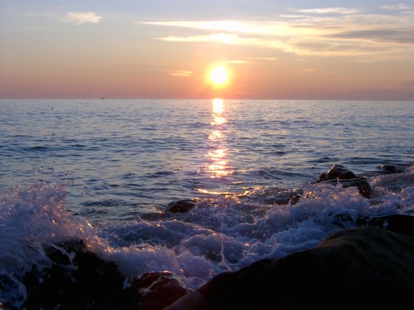 Красивое черное море