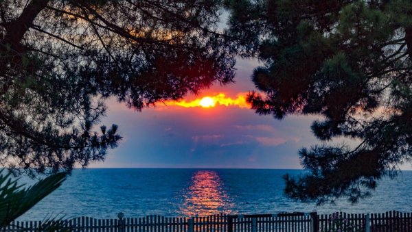 Абхазия Гагры море пляж