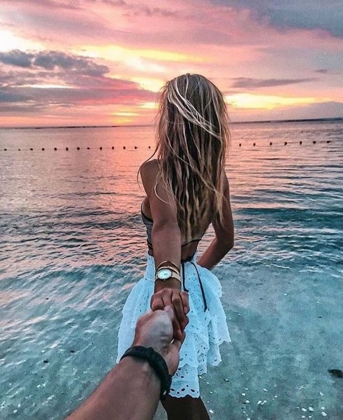 Девушка на Пристани