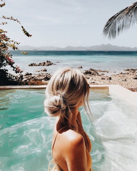 Лето море девушка