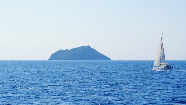 Море вдалеке