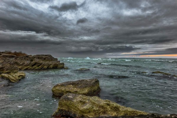 Каспийское море озеро