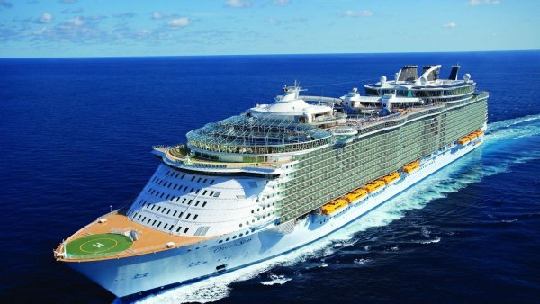 Oasis of the Seas круизный лайнер