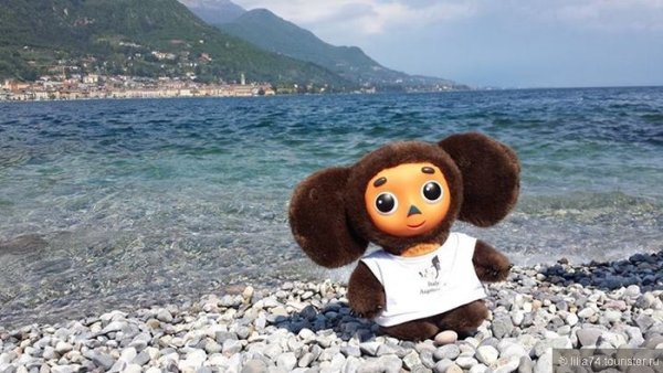 Чебурашка на море