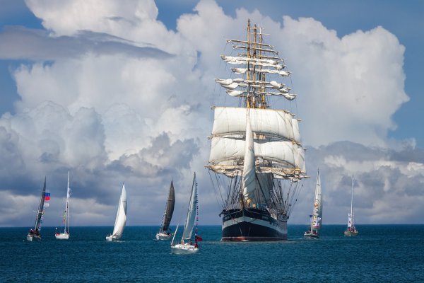 Барк "Крузенштерн"