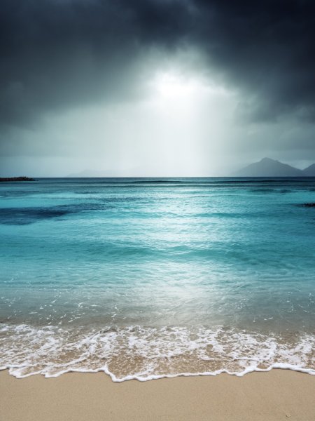 Лазурное море