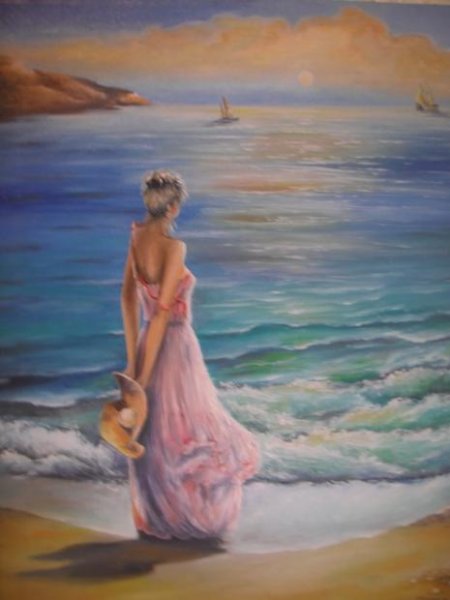 Девушка в платье под водой