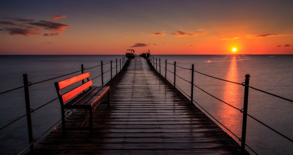 Закат на море