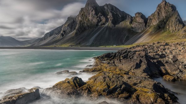 Скалы пейзаж Исландия горы