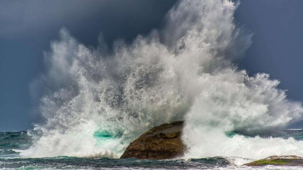 Северный Ледовитый океан шторм