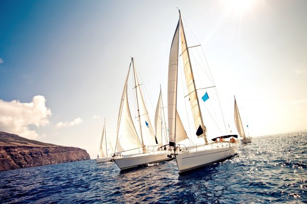 Sailing Yacht a парусная яхта