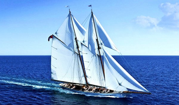 Яхта Парус океан