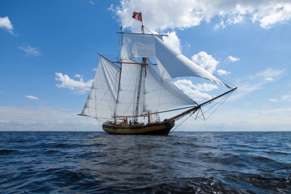 Парусник Седов