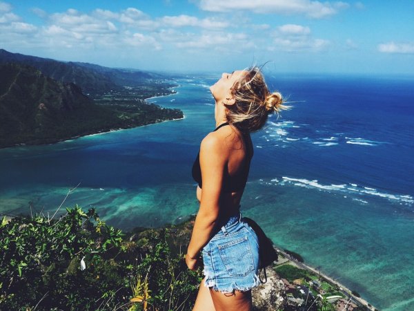 Подруги на море