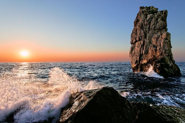 Утро море Крым