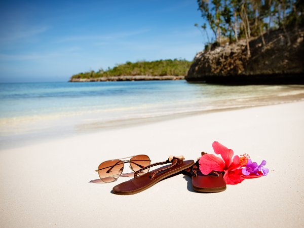 Море весной