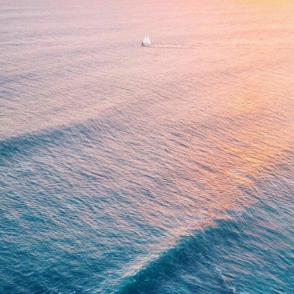 Море и НЕБОМДВА символа бесконечности