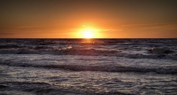 Море в Разное время суток