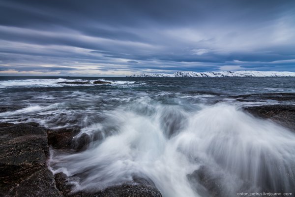 Побережье Кольского полуострова в Баренцевом море