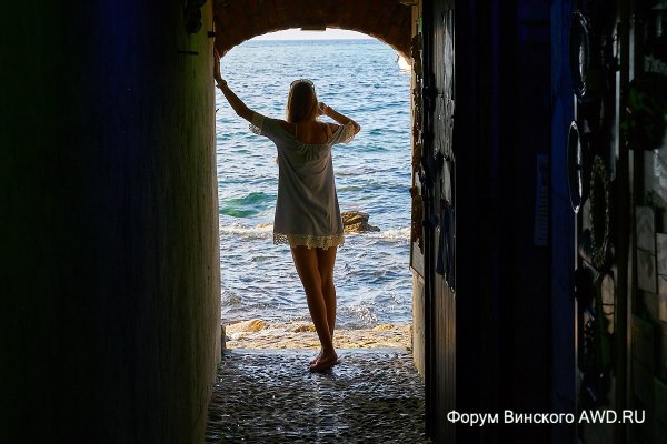 Хочется закрыть глаза открыть а перед тобой море