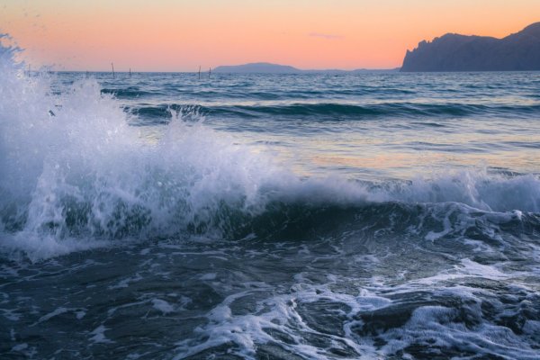 Бескрайнее море