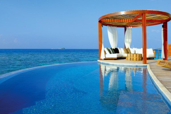 W Maldives (ex. W Retreat & Spa) 5*