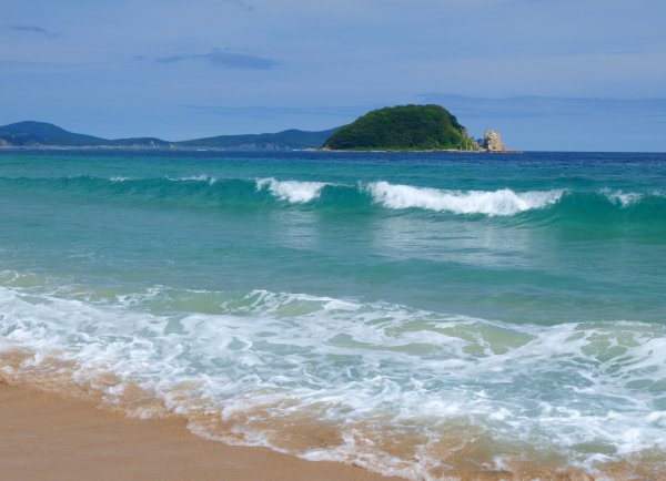 Ливадия Приморский край волны