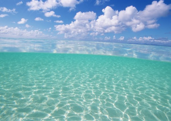 Море прозрачное бирюзовое