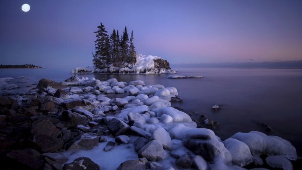 Красивое зимнее море