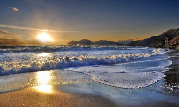 Зима солнце море