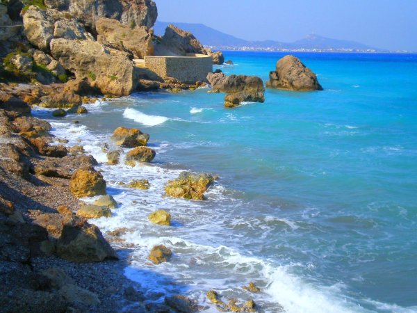 Берег Средиземного моря Родос