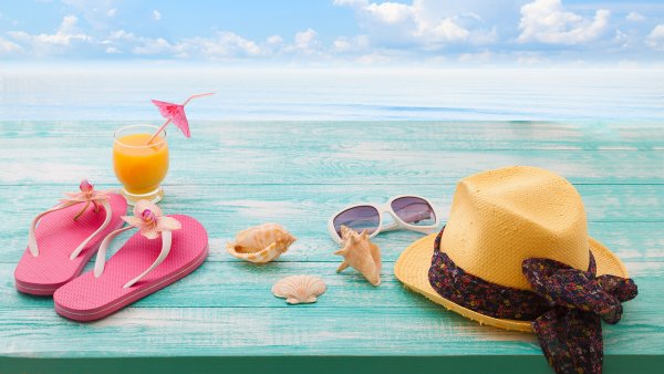 Сланцы на пляже