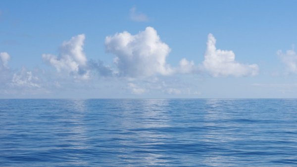 Полный штиль в океане
