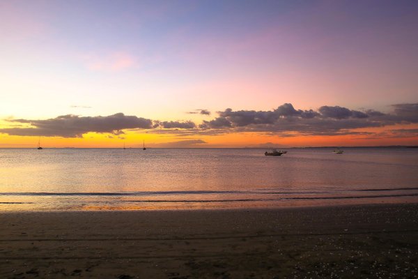 Море штиль берег Крым