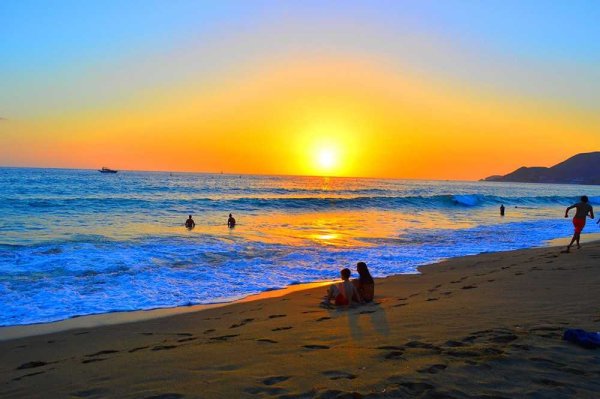 Средиземное море фон