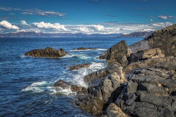 Норвегия берег скалы