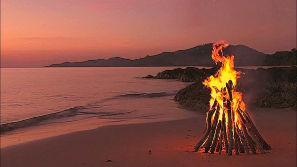 Черное море горит