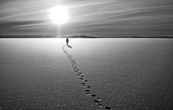 Лодка в океане