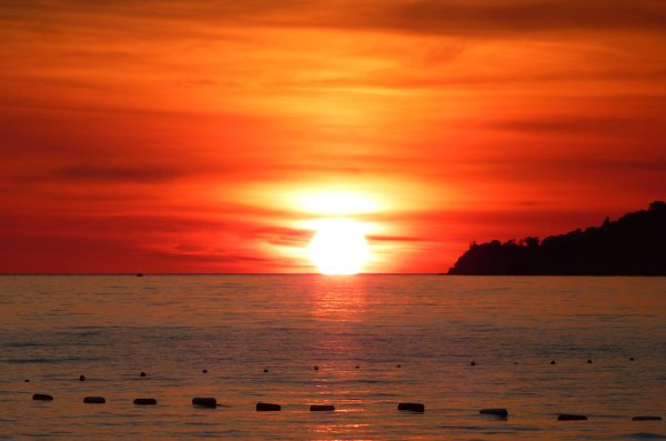 Небо закат море